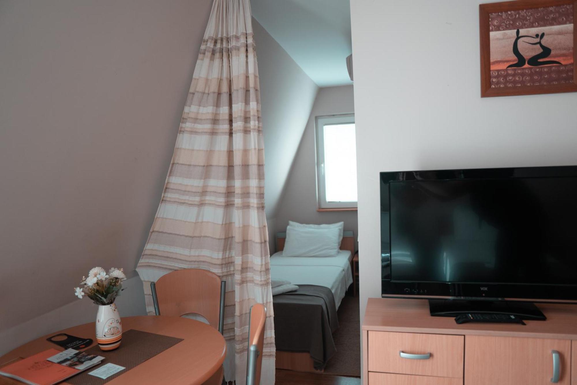 בלגרד Hotel Topcider מראה חיצוני תמונה