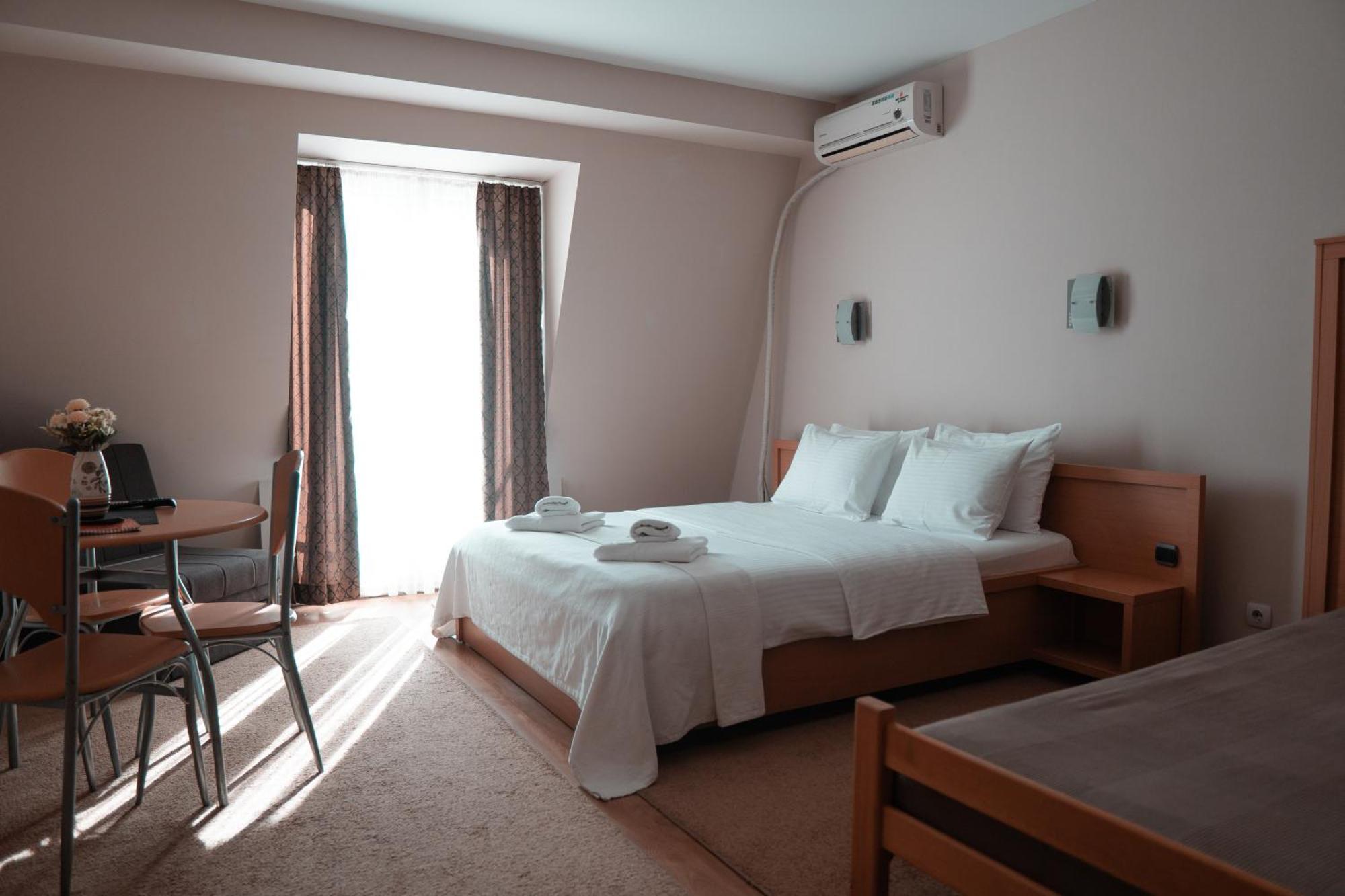 בלגרד Hotel Topcider מראה חיצוני תמונה